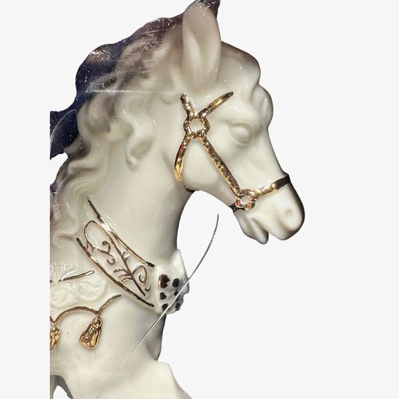 Classic Noel Porcelain Musical Rocking Horse with 24k Accents-New in Box! - Picture 7 of 9